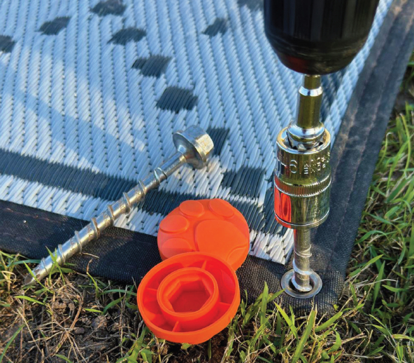 Caravan Mat with Ground Puppy Screw in Peg and Caps